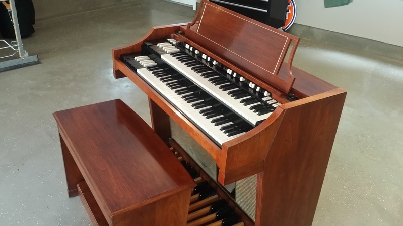 AFFORDABLE PRISTINE LIKE NEW!  A Beautiful 1964 Vintage Hammond C3 Organ & Leslie Package! Plays & Sounds Great!   GORGEOUS! A Great Value & Buy! Purchased By COGIC Now Sold 4/2/14-copy