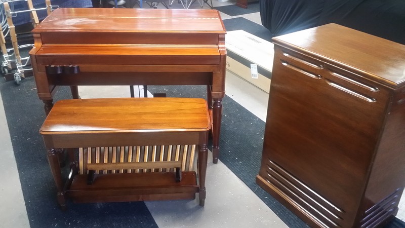 WAREHOUSE SPECIAL NOW SOLD! Affordable & In Beautiful Condition 1960's Vintage Hammond A-100 Organ & Leslie Speaker Package! Plays & Sounds Great Will Sell Fast! - Now Sold!-copy