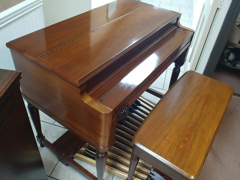 NEW ARRIVAL-Beautiful Hammond B3 Organ-Original Bench & Pedals & Leslie Speaker & PR 40 Cabinet-Excellent Condition, Plays & Sounds Great, Will Sell Fast-Sold!-copy