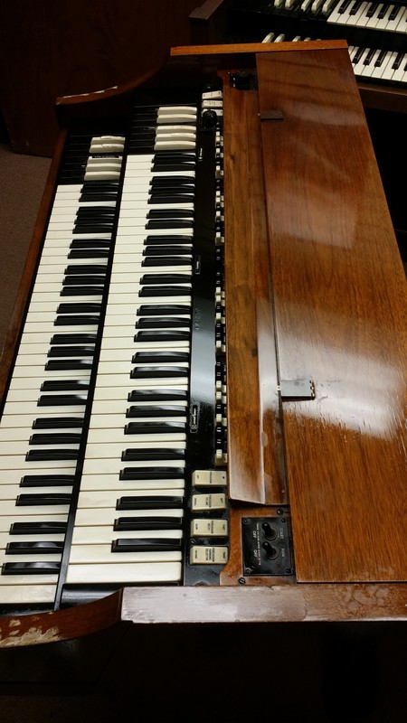 A Holiday Special! Affordable Classic! This is a Mid 1960's Vintage Hammond A102 Organ Same organ as a B3. This organ is in beautiful condition plus can add a Leslie! 12/2/14 - Sale Now Pending!-copy