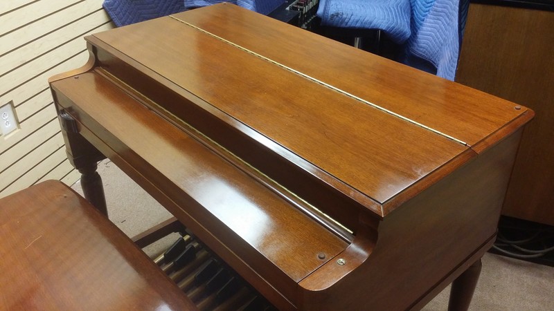 New Arrival! Now Available! Mint Condition Classic Vintage Hammond B3 Organ & Leslie Speaker! This Organ Mint And Will Sell Fast - Now Available!-copy