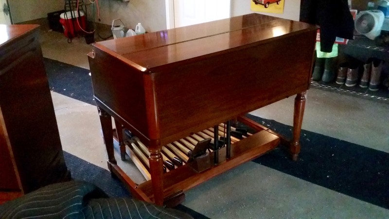 NEW ARRIVAL NOW IN OUR WAREHOUSE!  A  Beautiful 1970's Vintage Hammond B3 Organ & Original 122 Leslie! Excellent Condition! Will Sell Fast! Plays & Sounds Great! - Now Available!