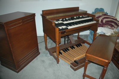 Vintage B3 Organ Mint!