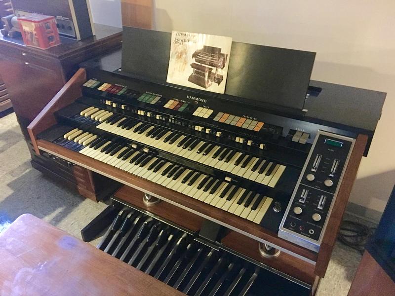 BEAUTIFUL HAMMOND X66 ORGAN & ORIGINAL Matching Tone Cabinet & Custom Set Up With 1/2 Moon Switches/Kit For 122 Leslie - Will Sell Fast! A Great Value! Plays, Sounds Perfect! - Availabel