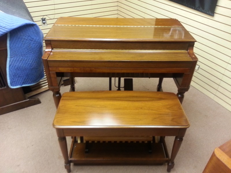 GORGEOUS! Just In - Mint Condition Classic Vintage 1960's Hammond B3 Organ & 122 Leslie Speaker!  - 9/17/12 Now Sold!-copy