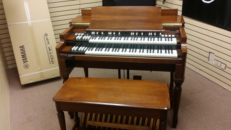 MINT CONDITION -  One Owner Vintage Hammond B3 Organ & Leslie Speaker Package. Well Maintained, Perfect Condition, Plays & Sounds Great! Ready For Shipping! Will Sell Fast - Now Available!
