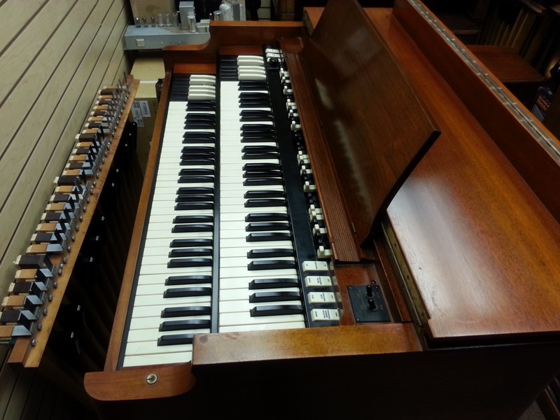 Mint Condition Classic Vintage Hammond B3 Organ & 21H Leslie Speaker!  - To Late! 9/29/12 Now Sold!