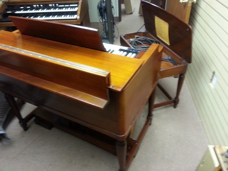 Mint Condition Classic Vintage Hammond B3 Organ & 21H Leslie Speaker!  - To Late! 9/29/12 Now Sold!