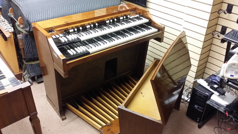 A Holiday Special! Affordable Classic! This is a Mid 1960's Vintage Hammond A102 Organ Same organ as a B3. This organ is in beautiful condition plus can add a Leslie! 12/2/14 - Sale Now Pending!-copy