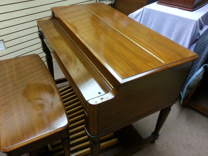A Mint Condition 1971 Vintage Hammond B3 Organ & 122 Leslie Speaker Package! Includes A Spring Reverb - PLays And Sounds Great! Will Sell Fast! - Now Available!  -copy