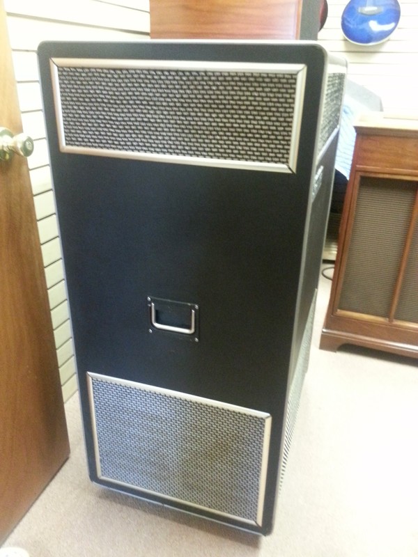 Pre-Owned 760 Leslie Speaker